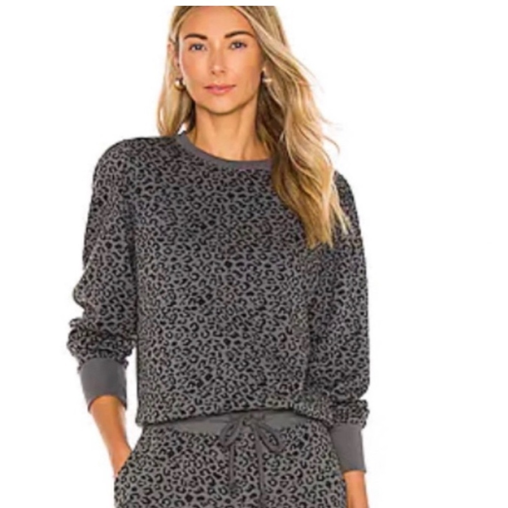 Rails Marcie Sweatshirt in Charcoal Mini Cheetah size Medium